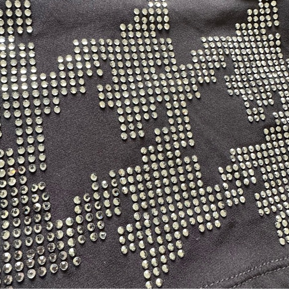 Susan Graver Artisan Womens Blouse XL Rhinestone Liquid Knit Black Asymmetrical - Picture 2 of 7